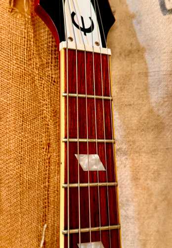 2006 Epiphone Riviera MIK w/Bigsby Cherry - Gbase