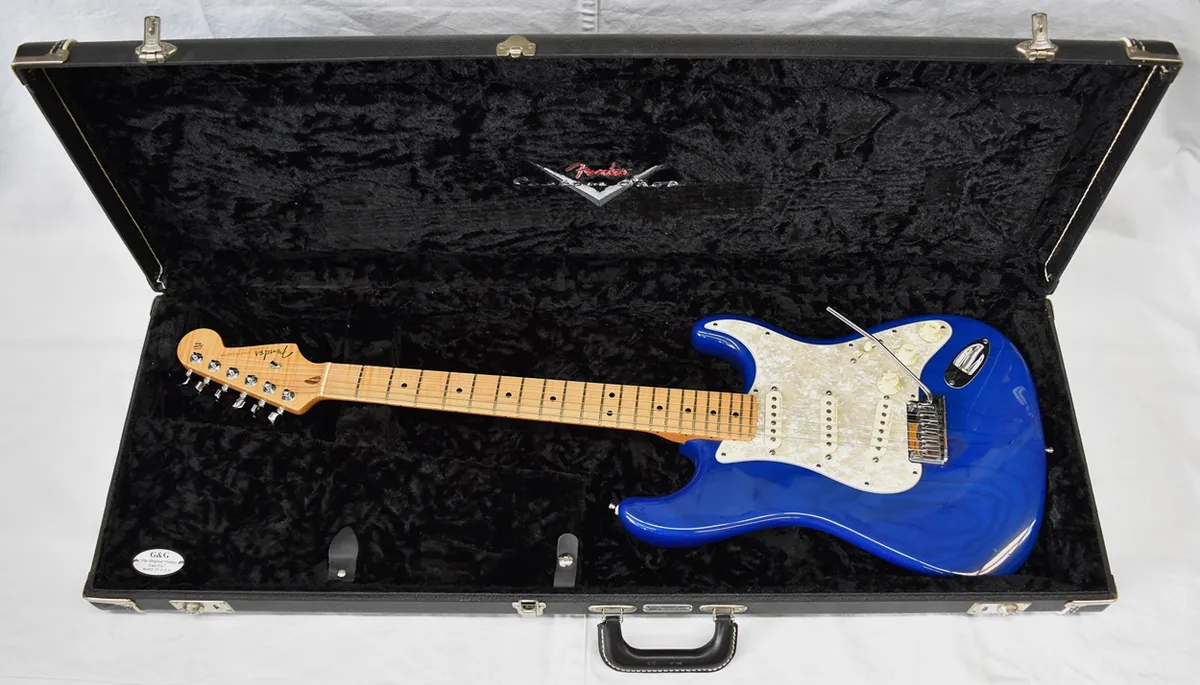 2008 Fender Custom Shop Custom Classic Stratocaster - Gbase