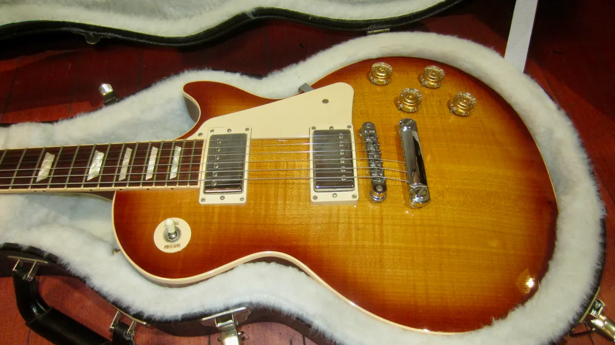 2013 Gibson Les Paul Traditional Plus Sunburst > Guitars Electric