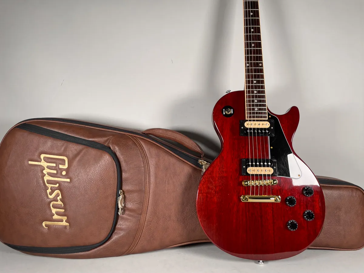 2016 Gibson Les Paul Special Cherry > Guitars Electric Solid Body