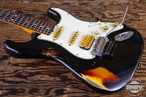 Fender Custom Shop Black Lightning Stratocaster Relic - Gbase