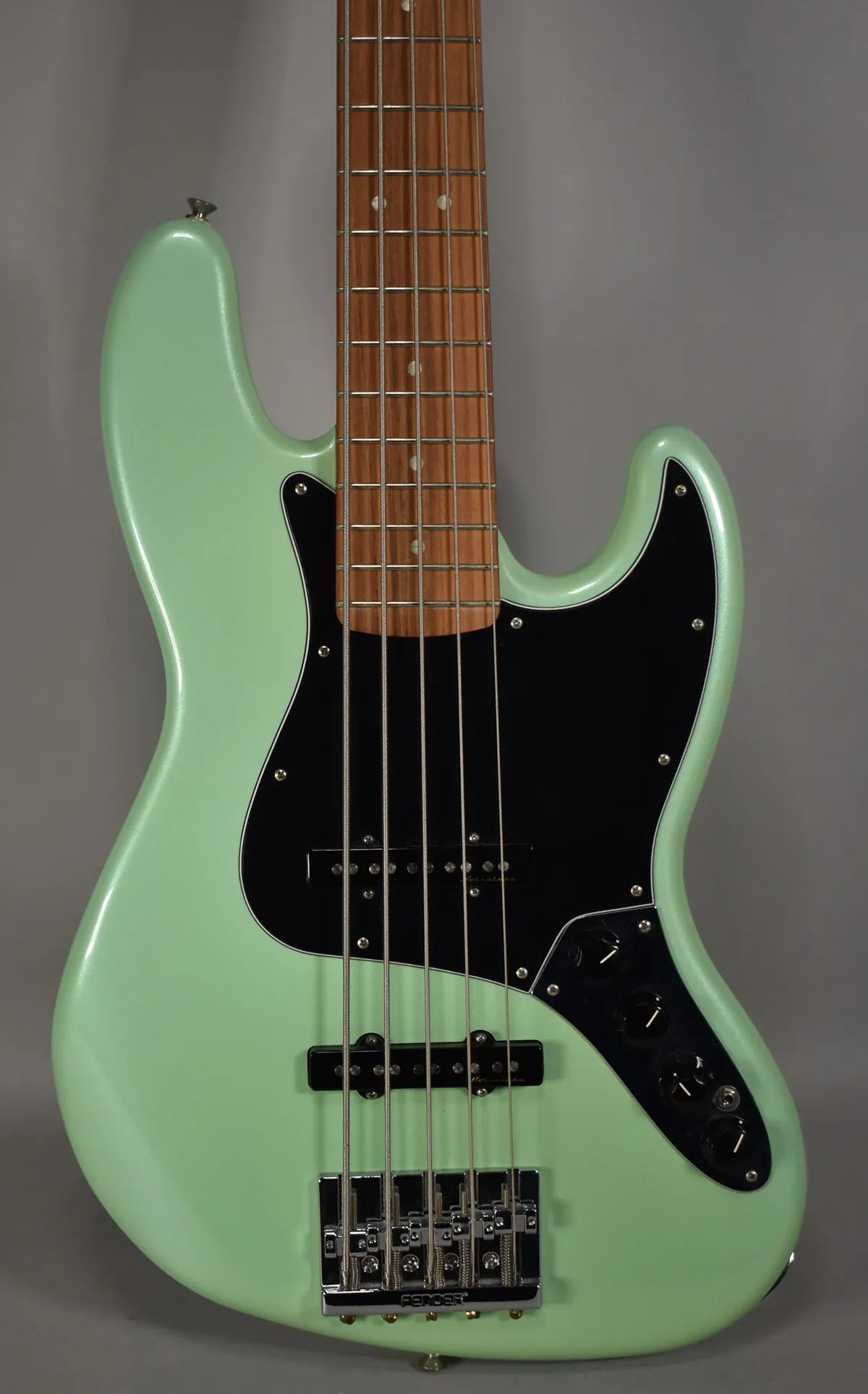 ）Fender deluxe Jazz bass Ⅴ s-l1200.jpg