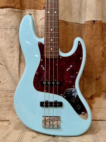 2021 Fender Jazz Bass Sonic Blue - Gbase