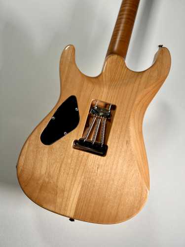 2022 Infinite Trad ST Laminated Natural/Lacquer - Gbase