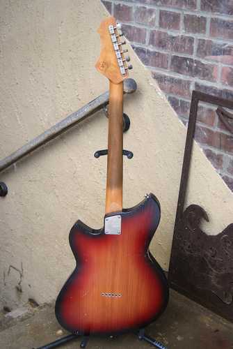 2023 Novo Serus T Sunburst > Guitars Electric Solid Body | Capsule