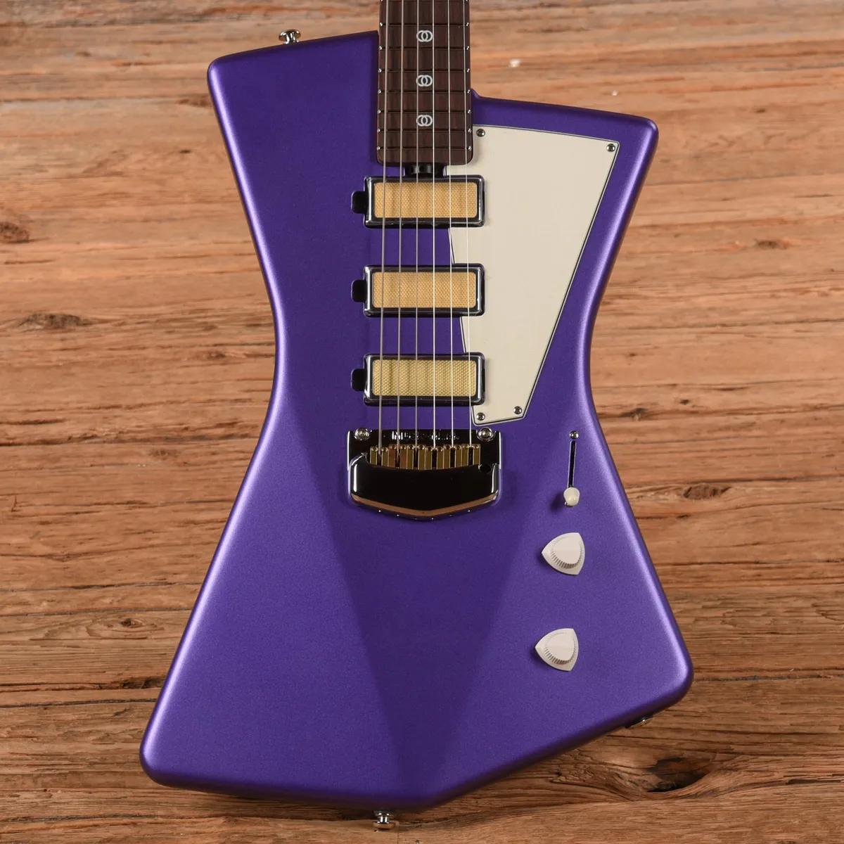 Music Man St. Vincent Signature Goldie Purple 2025 - Gbase