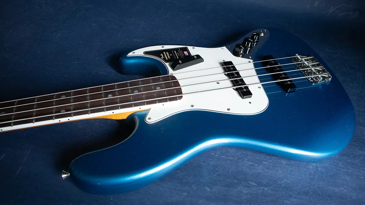 2026 Fender American Vintage 1966 Jazz Bass Lake Placid Blue - Gbase