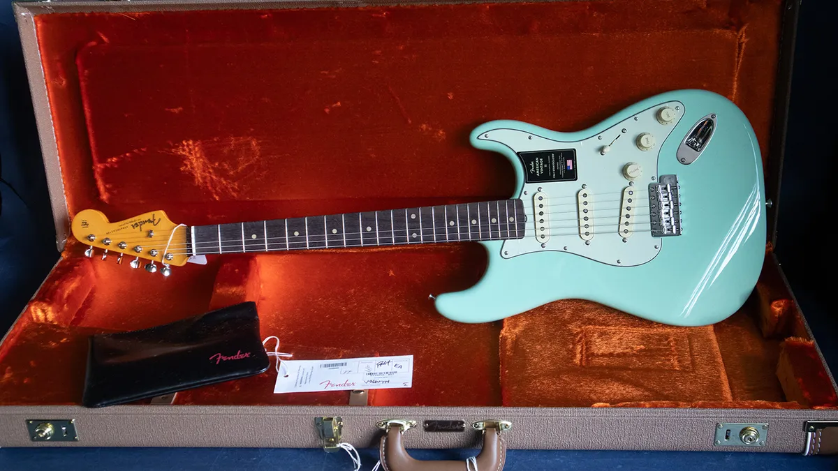 ギター Fender USA American Vintage Stratocaster 2026 Fender American Vintage II Stratocaster Surf Green - Gbase