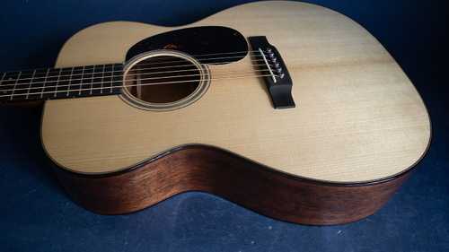 2026 Martin 000-18 Modern Deluxe #805 Natural - Gbase