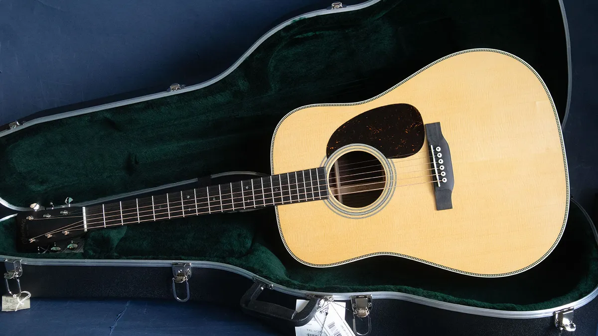 2026 Martin HD-28 Natural > Guitars Acoustic | Willies American