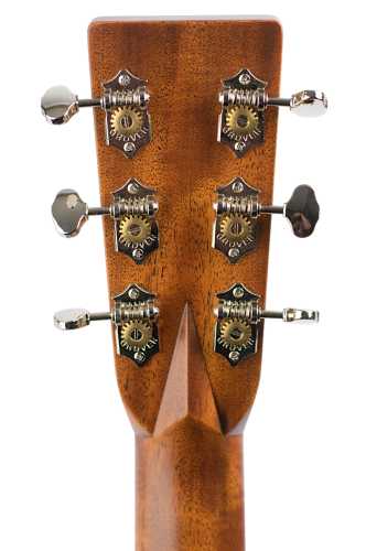 2026 Martin OM-28 Gloss Natural Lacquer > Guitars Acoustic