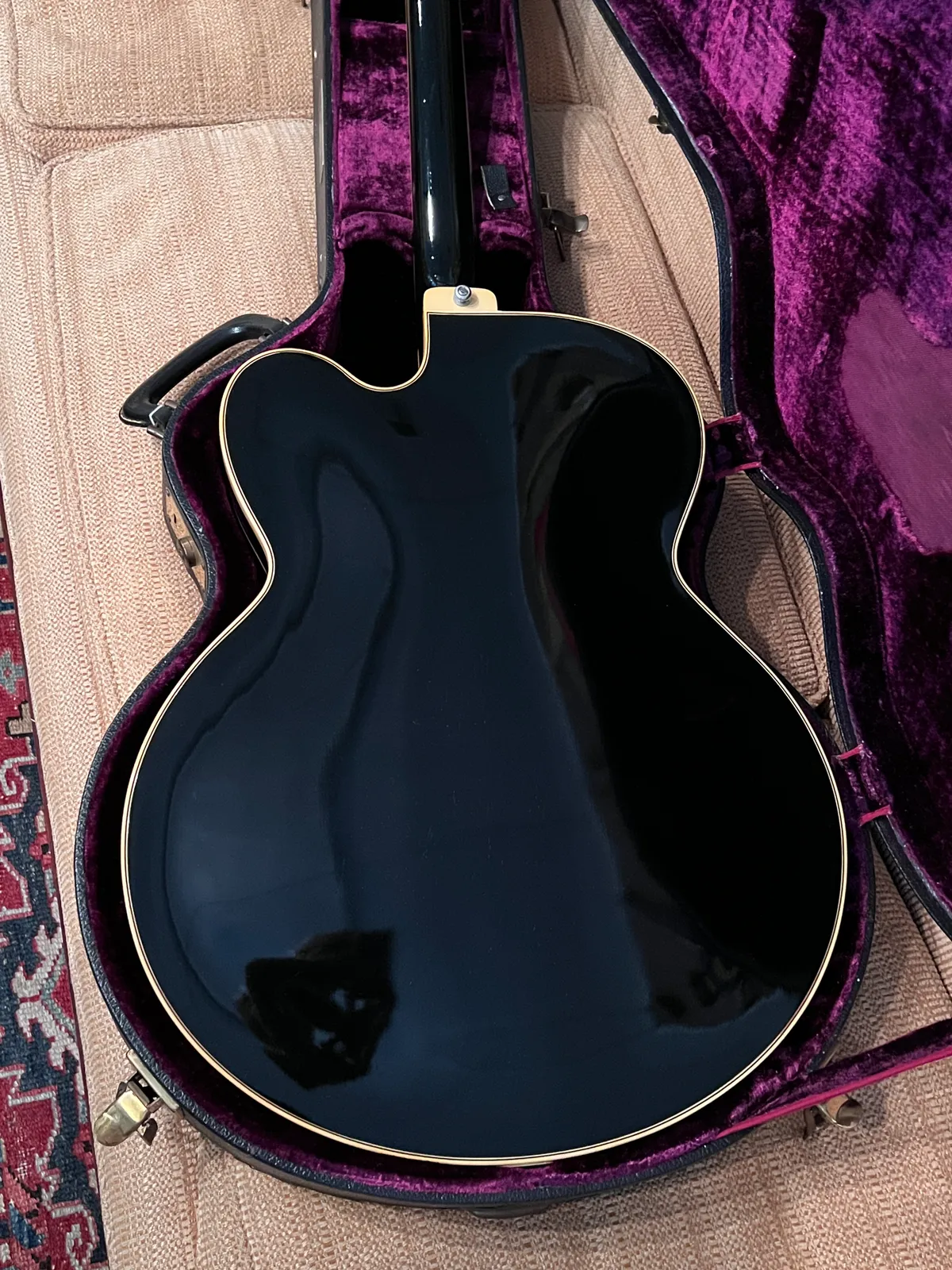 1976 Gibson Byrdland Ebony > Guitars Archtop Electric & Acoustic