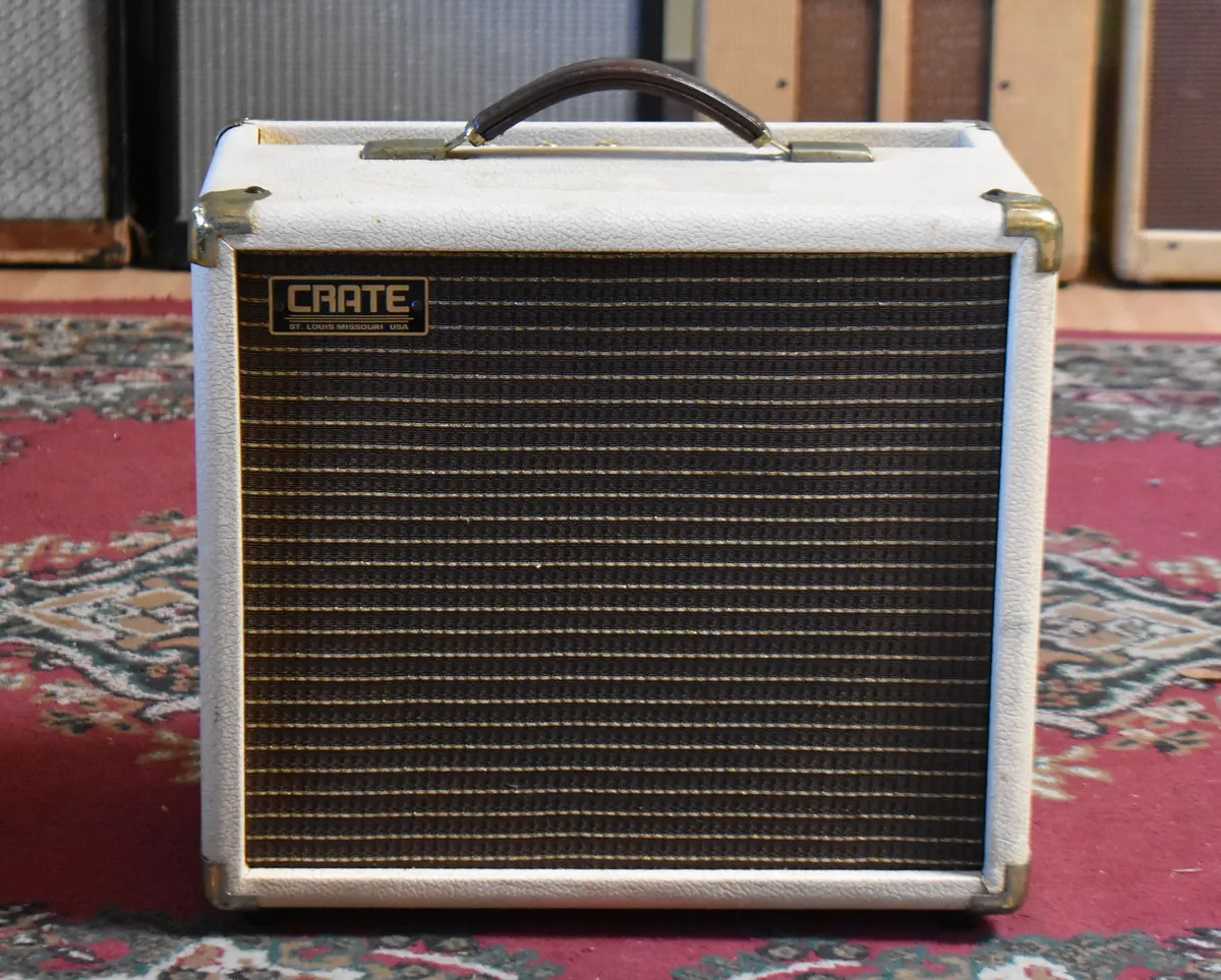 Crate Vintage Club 20 Model VC-2110 Guitar Combo - Gbase