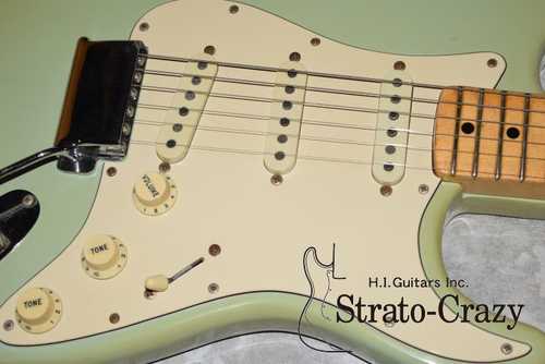 Early 1972 Fender Stratocaster Sonic Blue 1Strings Tree Maple neck