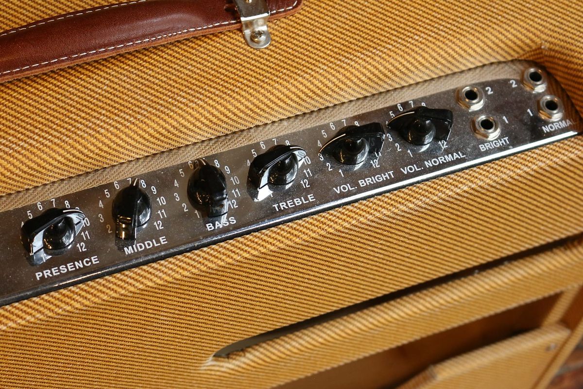 Fender 59 Twin Amp JB Edition Tweed Tweed Amps Preamps Rock N fender-59-twin-amp-jb-edition-tweed-tweed-amps-preamps-rock-n