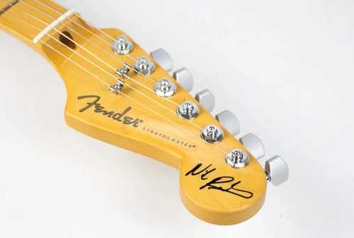 Fender Custom Shop Tribute Series Hitmaker Nile Rodgers