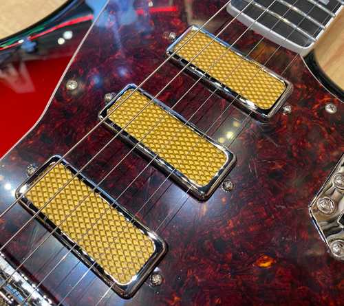 Fender Gold Foil Jazzmaster Candy Apple Burst - Gbase