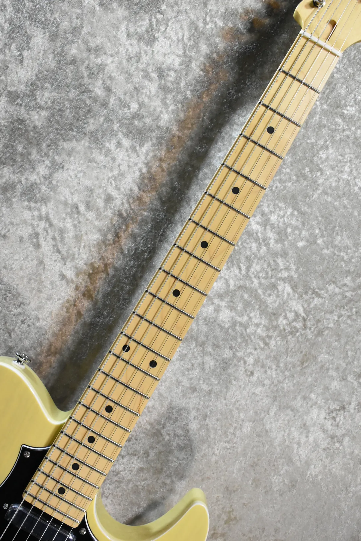 Fujigen/FGN JIL2-ASH-M-OWB Off White Blonde 3.57kg #H240865［Made