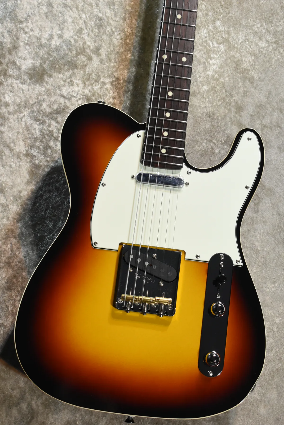 Fujigen/FGN KNTE100MRAL-3TSU Thin Skin '63 3tone Sunburst 3.43kg