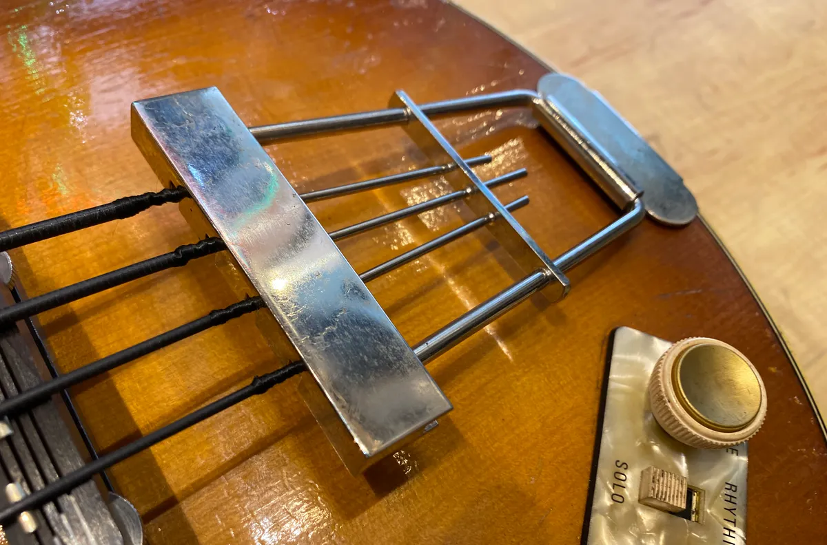 Hofner 500/1 ’63-RLC Violin Bass Rooftop Mod Lefty Vintage Finish ...