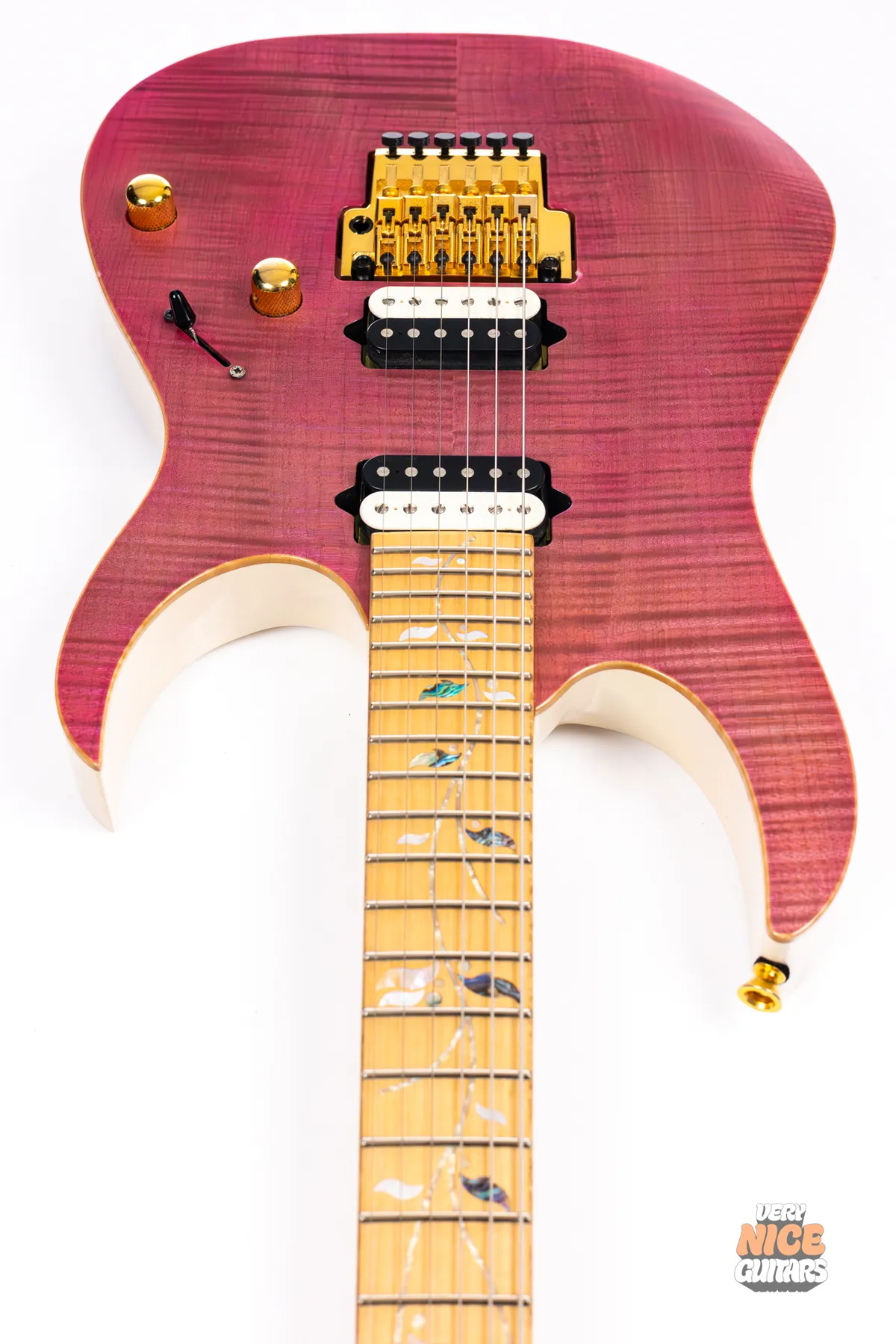 Ibanez J. Custom MRG16 > Guitars Electric Solid Body | Very Nice