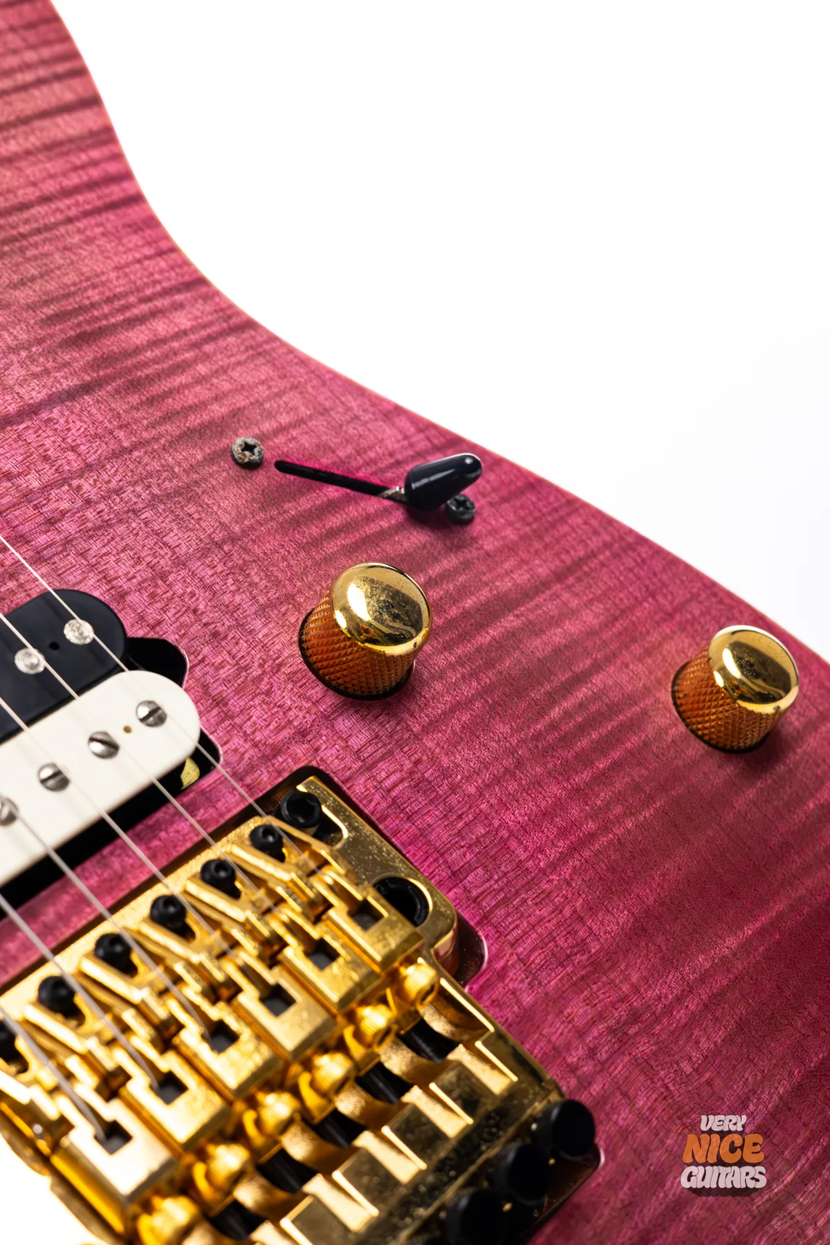 Ibanez J. Custom MRG16 > Guitars Electric Solid Body | Very Nice