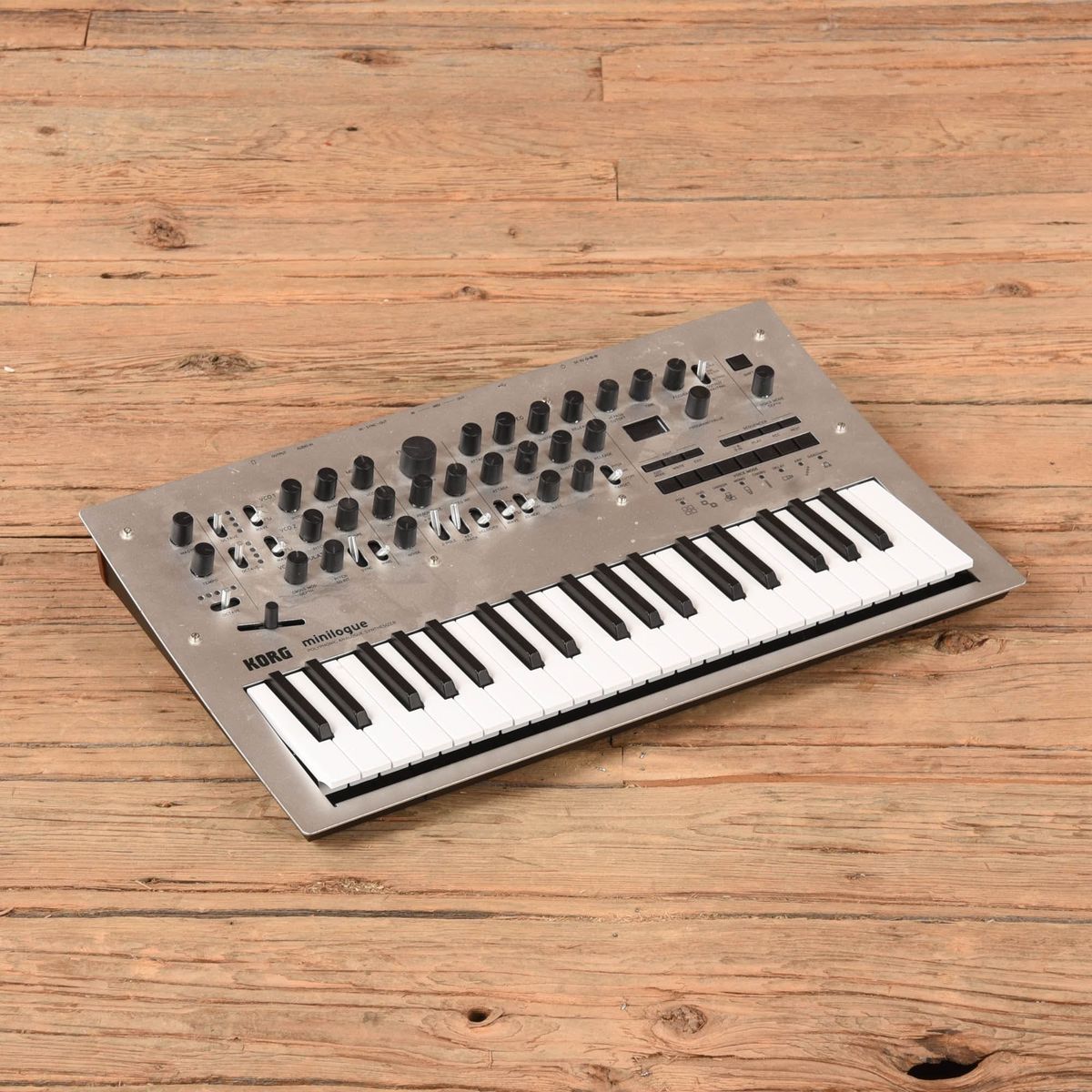 Korg Minilogue 4-Voice Analog Polyphonic Synthesizer Minilogue 4-Voice ...