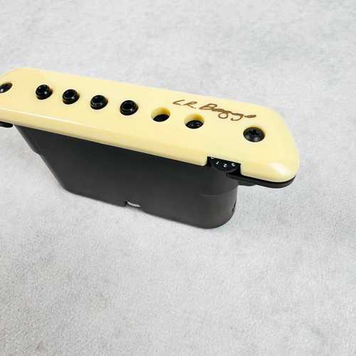 ギター L.R. Baggs M1 Active L.R. BAGGS M1 ACTIVE ACOUSTIC GUITAR PICKUP | Penny Lane Emporium
