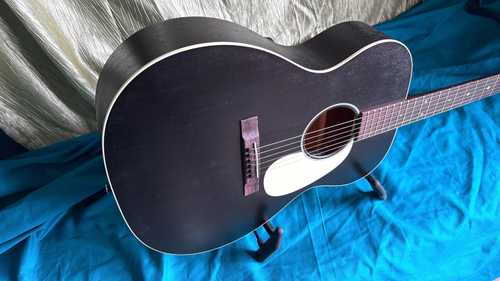 New Martin 000-17E Black Smoke - Gbase