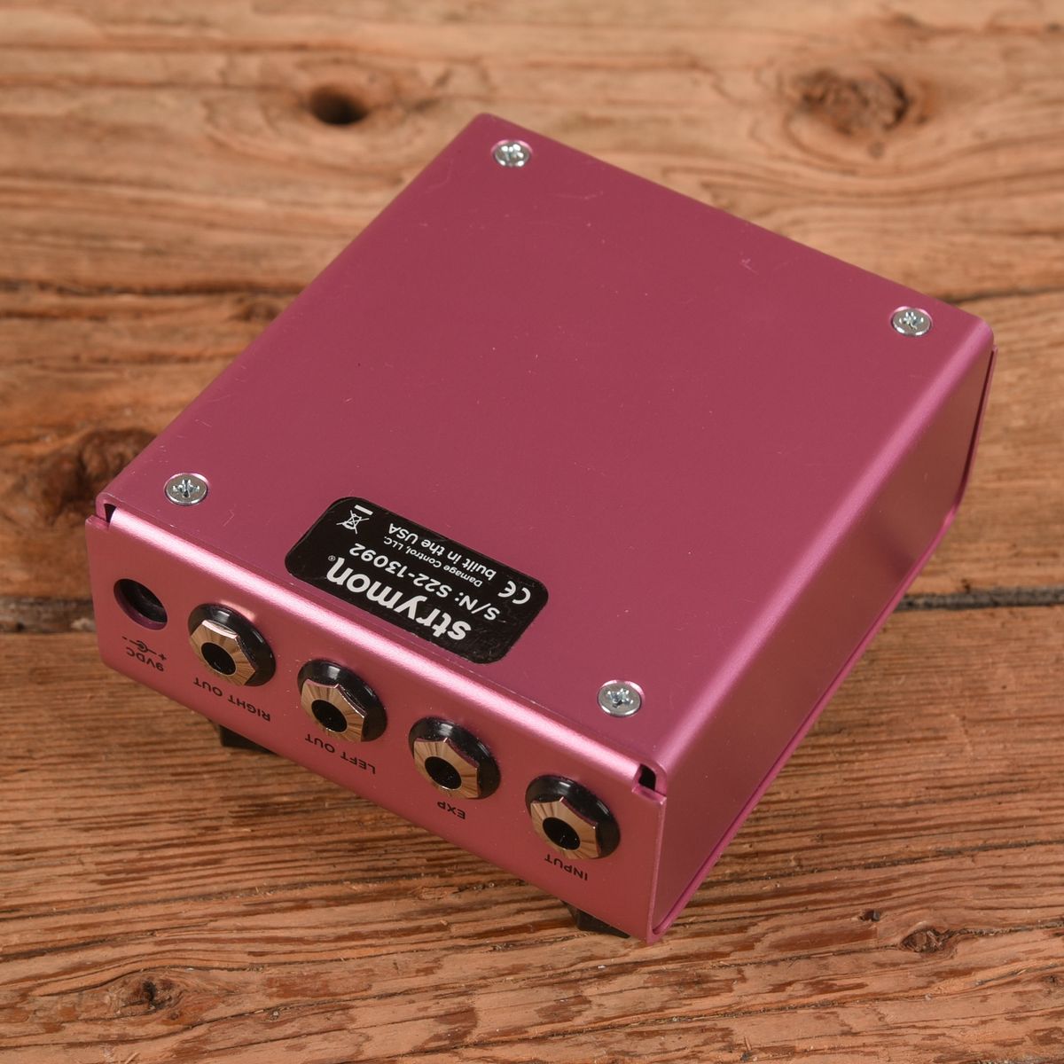 【タイムセール中】Strymon DIG v1 Strymon Dig V1: Exceptional Dual Delay Pedal for Musicians