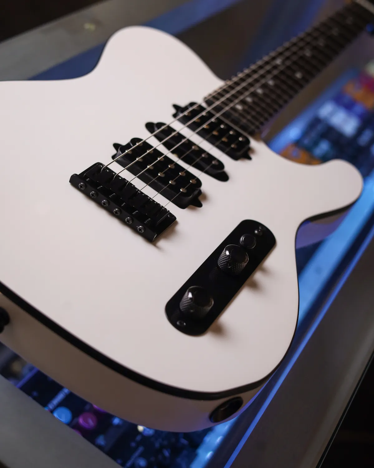 Suhr Classic T Custom - White w/ Black Binding - Gbase
