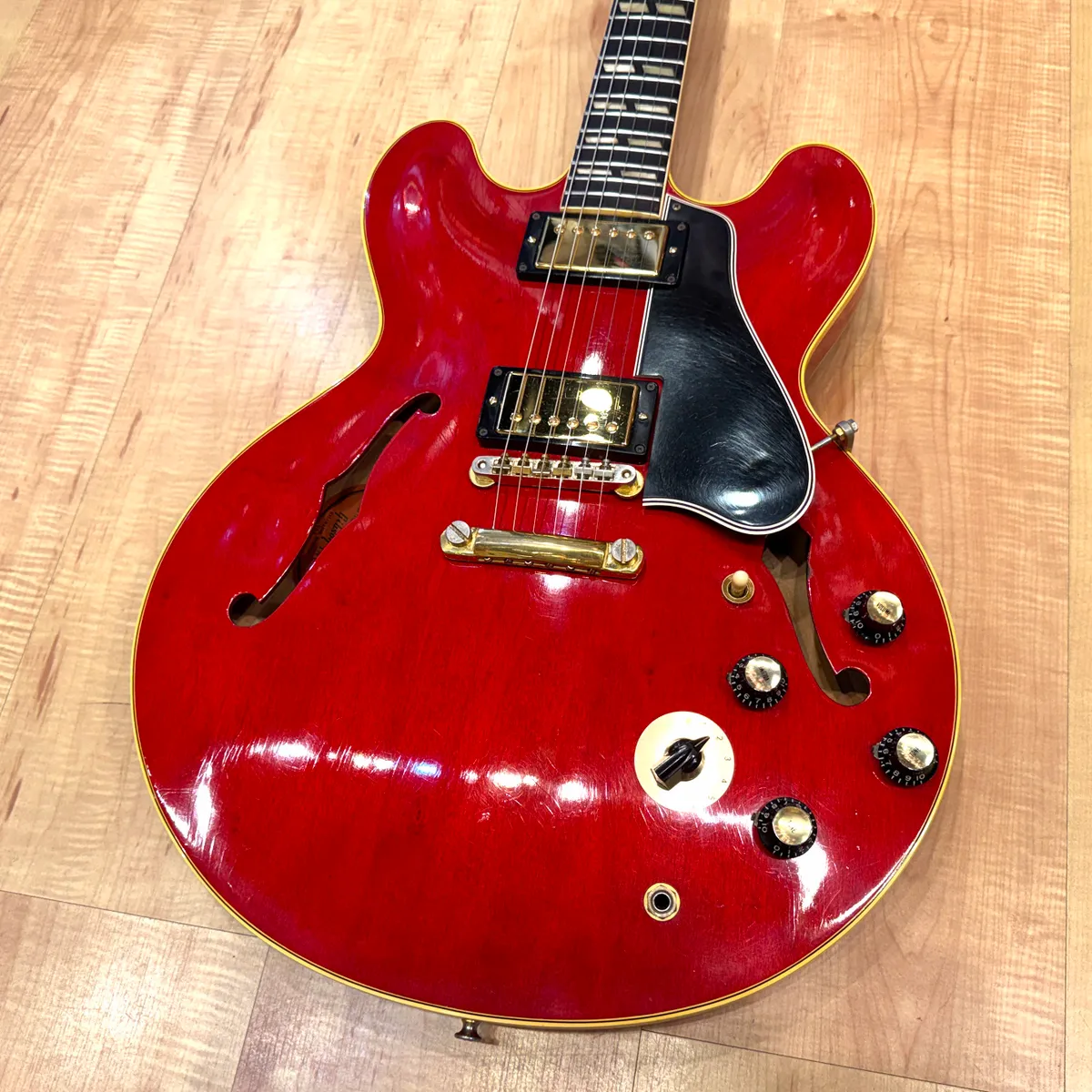 生地見本no.59.60.61 Vintage 1960 Gibson ES-345TD Cherry Red Thinline Semi-Hollow