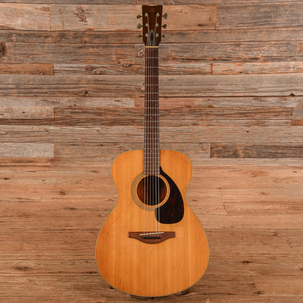 Yamaha FG-150 Red Label - Gbase